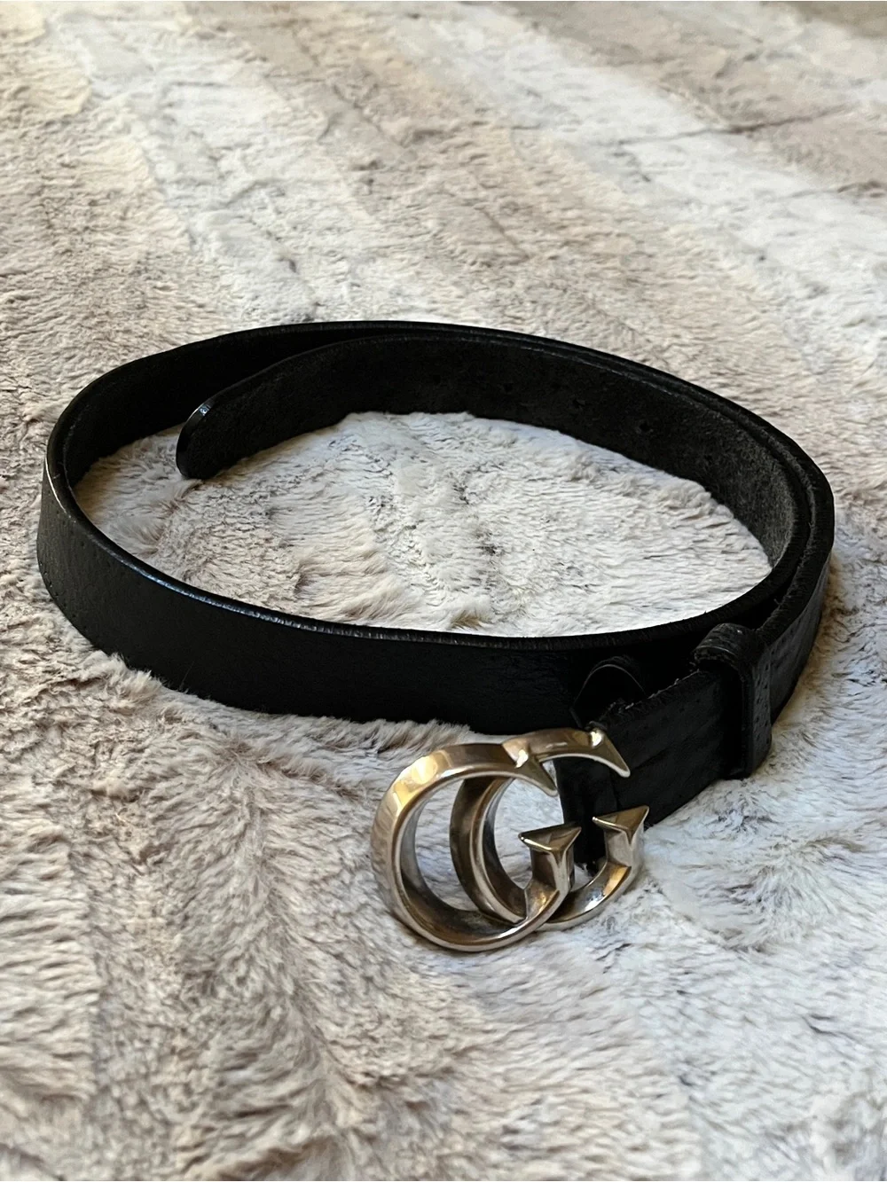 Gucci Black Leather Belt with Silver Double G Buckle